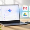 GeminiとGmailやGoogleドキュメントなどの連携を初心者向けに示すデスク上のイメージ